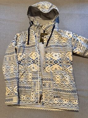 Burton Cream and Navy Patterned Hooded Zip Jacket